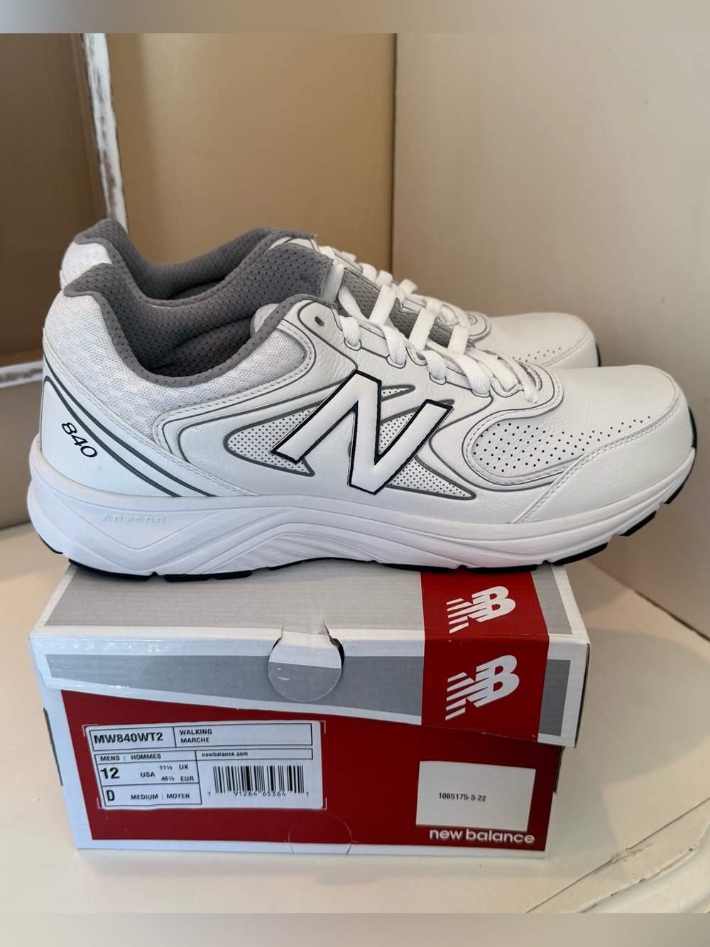 New Balance 840v2 Men’s Walking Shoes Size 12 D White Navy MW840WT2 New